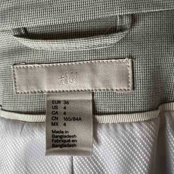 Suit H&M grey Size 4 HARDLY WORN - Picture 6 of 7